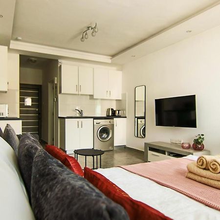 Phaedrus Living: Seaside Luxury Flat Athina 115 Appartement Paphos Buitenkant foto