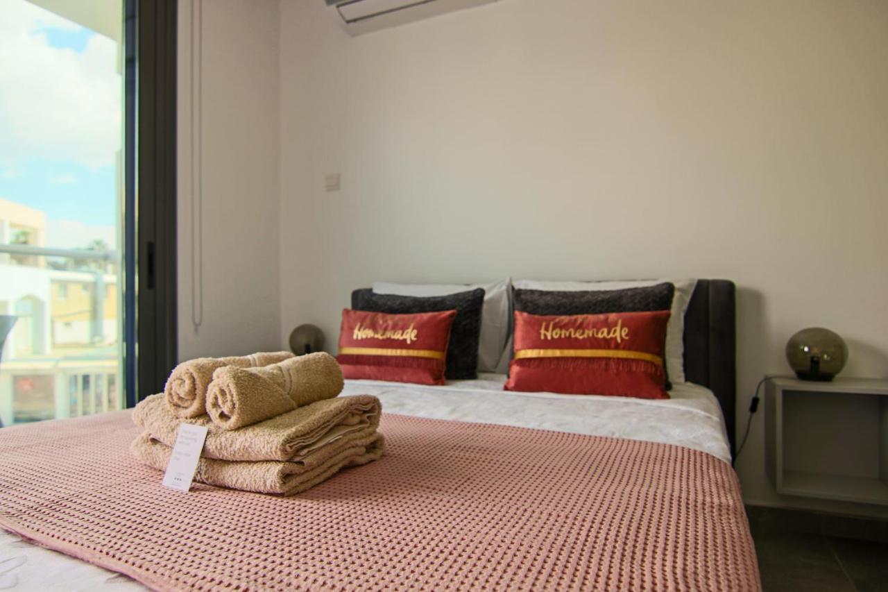 Phaedrus Living: Seaside Luxury Flat Athina 115 Appartement Paphos Buitenkant foto
